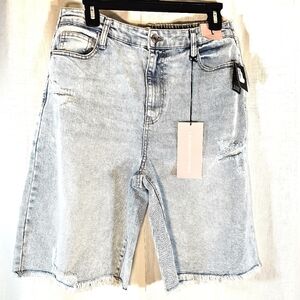 Nwt Celebrity Pink L Classic Jorts Jean Shorts